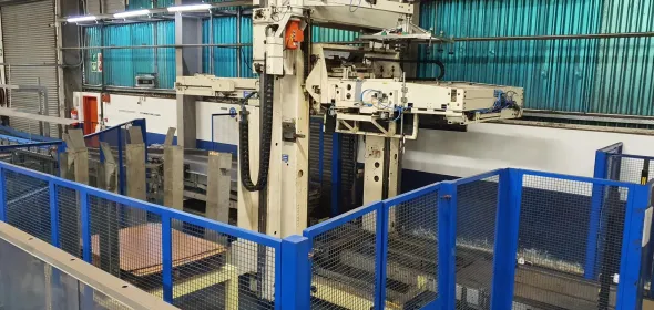 LC608 Linea imbott. in vetro usata X sidro 32000 BPH