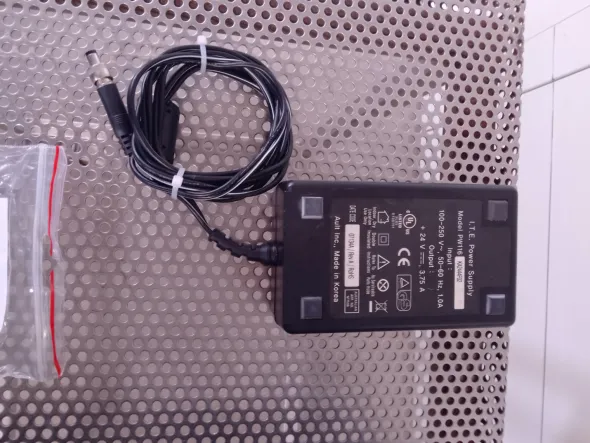 LETTORE DI MICROPIASTRE AD ASSORBANZA (LAB-COMP-82)