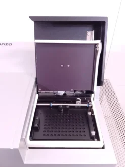 LETTORE DI MICROPIASTRE AD ASSORBANZA (LAB-COMP-82)