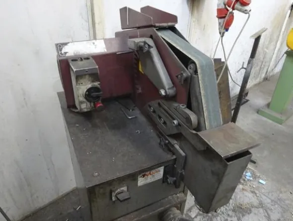3#1838 Levigatrice a nastro Multitool GA 600