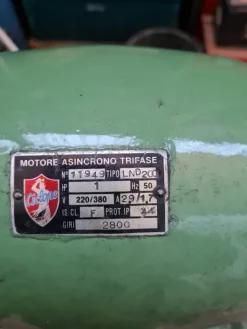Levigatrice a nastro usata