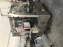 Linea di confezionamento bottiglie olio