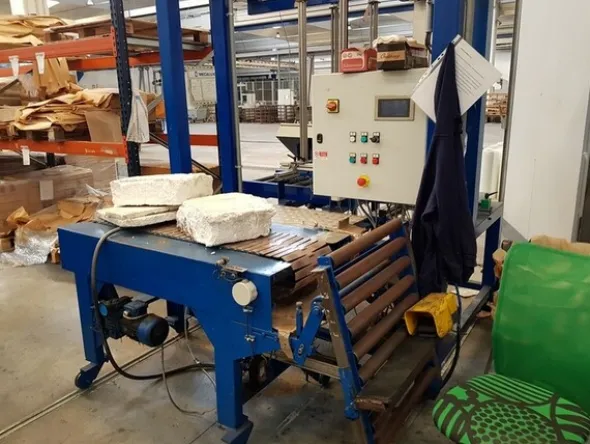 18#5759 Linea di imballaggio robotizata