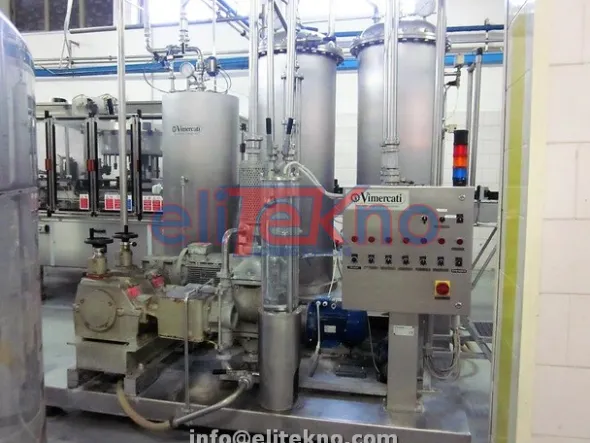 Linea di imbottigliamento PET – 4.000 bph