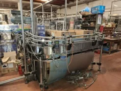 1#9381 Linea di imbottigliamento vino