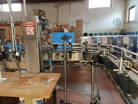1#9381 Linea di imbottigliamento vino