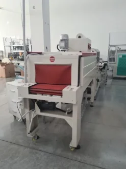 3#8334 Linea di produzione piatti in carta
