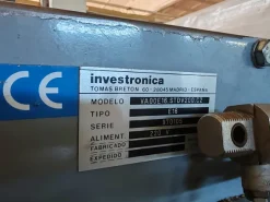 Linea di taglio tessuto
