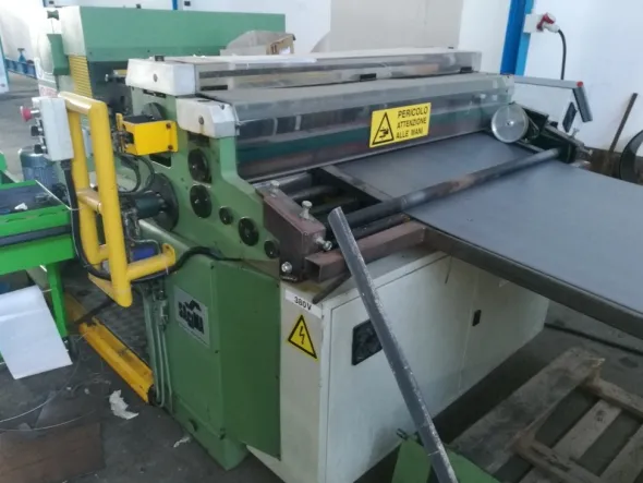 LINEA DI TAGLIO 1000X 3MM