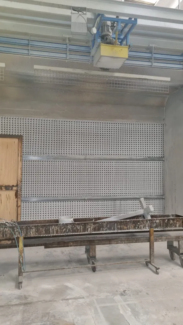 Linea di verniciatura per finestre Azzurra CS 4C