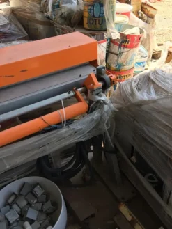 2#5223 Linea robotica di fresatura