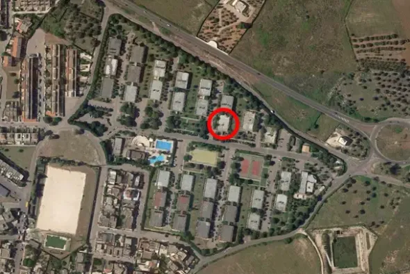 #9717 Locale commerciale in villaggio polifunzionale (sub 294)