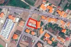 #23765 Locale commerciale uso ristorante con corte