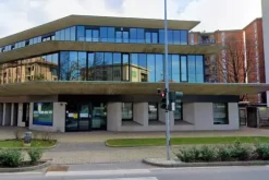 #19675 Locali adibiti ad istituto di credito