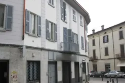 #19653 Locali adibiti ad istituto di credito