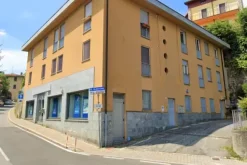 #19656 Locali adibiti ad istituto di credito