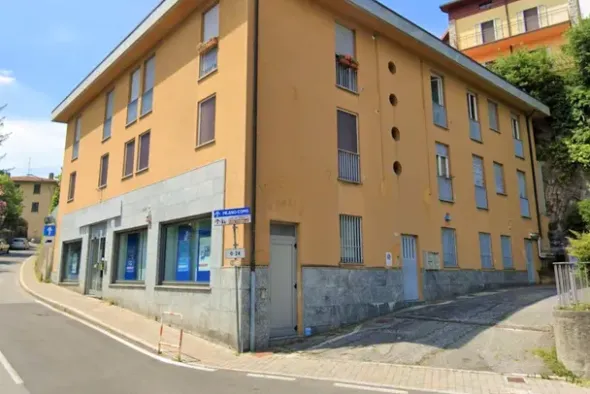 #19656 Locali adibiti ad istituto di credito
