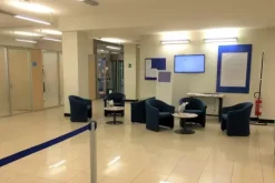 #19679 Locali adibiti ad istituto di credito