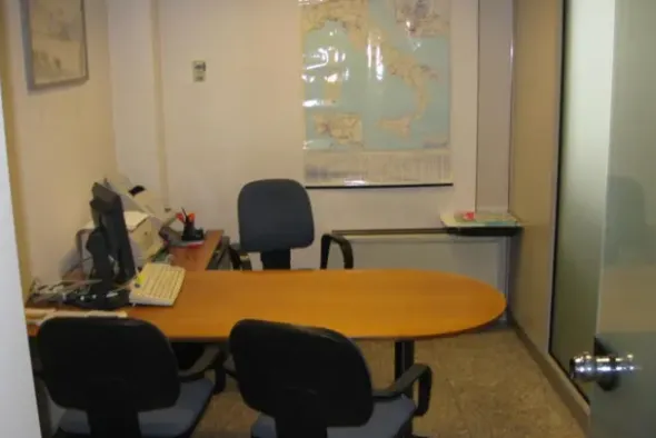 #19651 Locali adibiti ad istituto di credito