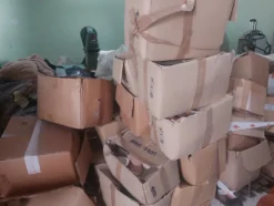 3#8463 Lotto blocco di rimanenze di magazzino e macchine per la lavorazione di calzature