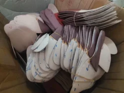 3#8463 Lotto blocco di rimanenze di magazzino e macchine per la lavorazione di calzature