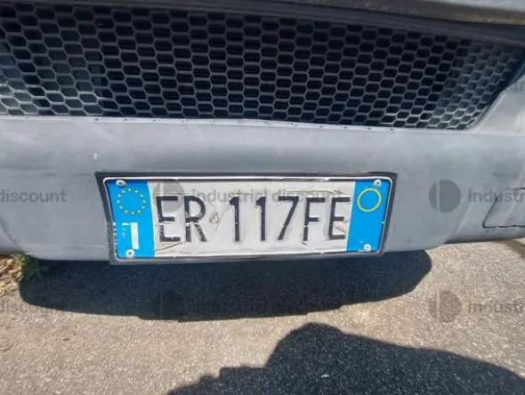 1#9351 Lotto in blocco di macchinari per la filatura e cardatura tessile ed autocarro Iveco