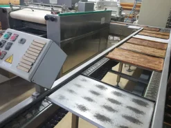 macchina automatica per la produzione di croissant
