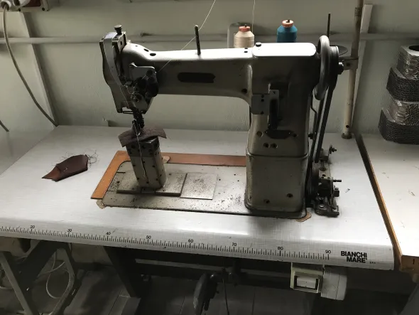 Macchina da cucire professionale