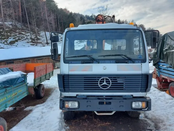 1#6148 Macchina operatrice semovente Mercedes Benz