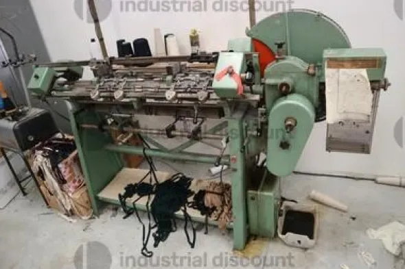 1#72364 Macchinari di tessitura e scaffalature e carrelli porta merce