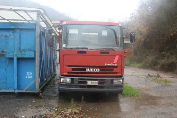 1#7482 Macchinari e attrezzature per carbonizzo e autocarro Iveco