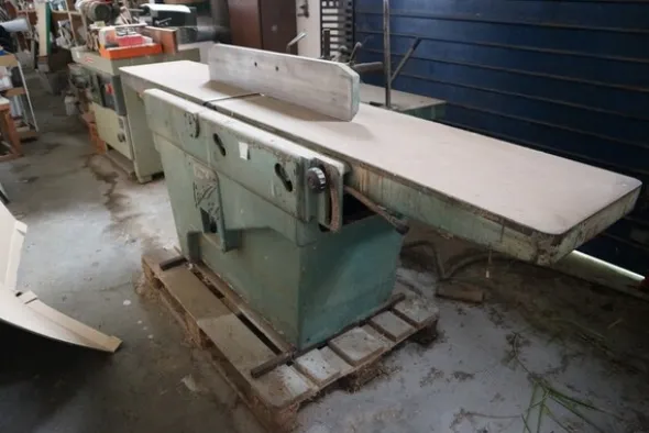 2#6954 Macchinari ed attrezzature per falegnameria
