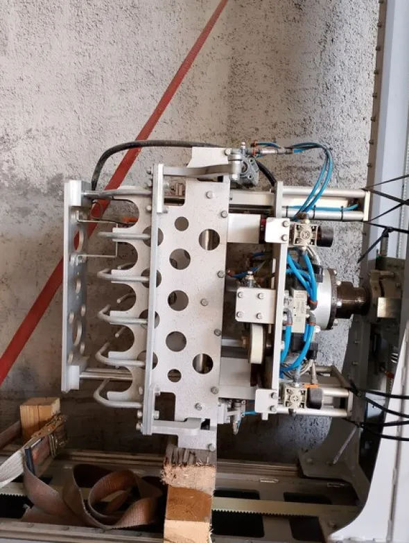 2#8415 Macchinario pesatrice insaccatrice e Robot Tek