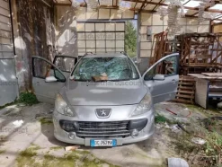 15#7722 Macchinari per la lavorazione del marmo autocarri Peugeot e arredi ufficio
