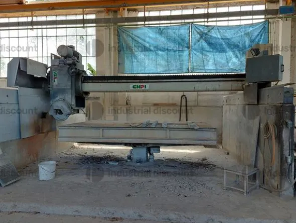 15#7722 Macchinari per la lavorazione del marmo autocarri Peugeot e arredi ufficio