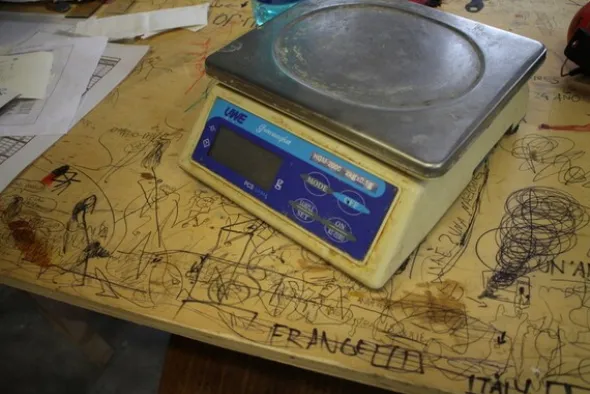 1#5656 Macchinari per la produzione di carta e arredi ufficio