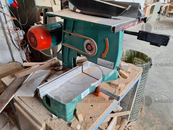 9#9200 Macchinari per lavorazione legno muniteria e ricambi vari
