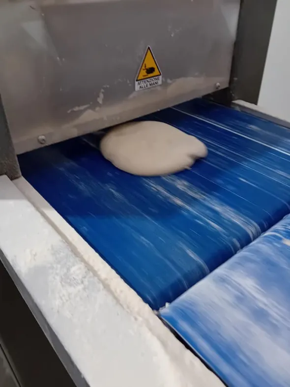 Macchina Stendi pizza automatica