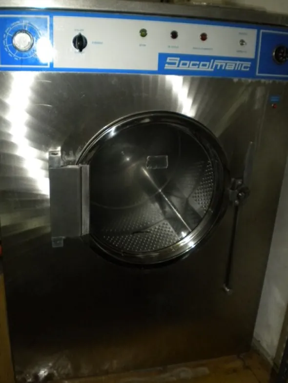 1#7065 Macchina stirante Idea Box e macchina a secco Ilsa