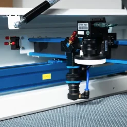 Macchina taglio e incisione laser CO2 non metalli