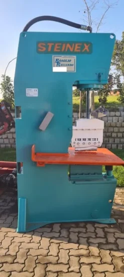 2#8032 Macchina trancia pietra Steinex