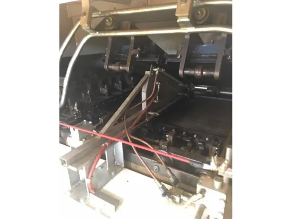 macchina wafer industriale