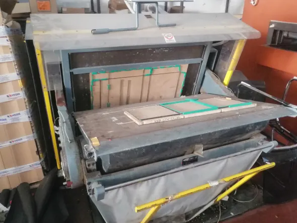 macchine cartotecnica e presse H.F.