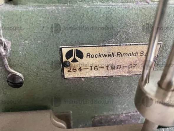 12#9748 Macchine da cucire e accessori sartoriali