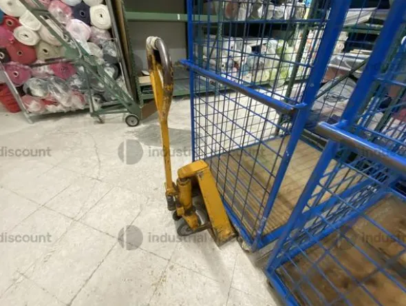 12#9748 Macchine da cucire e accessori sartoriali