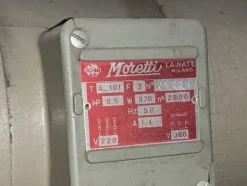 1#7461 Macchine da cucire e per il confezionamento di capi di abbigliamento