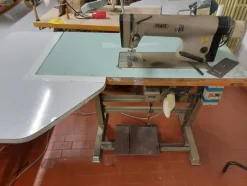 7#7447 Macchine da cucito Pfaff e attaccabottoni