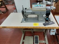 7#7447 Macchine da cucito Pfaff e attaccabottoni