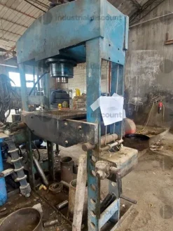 4#8669 Macchine e attrezzatura da officina