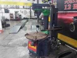 1#9643 Macchine e attrezzature per gommista e Rimanenze di magazzino pneumatici